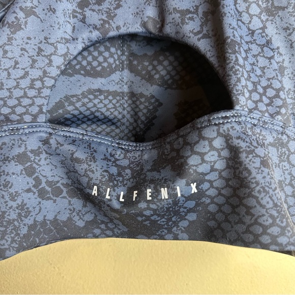 Allfenix Indie High Neck Python Longline Sports Bra Running Cut Out Womens XS - Picture 7 of 12